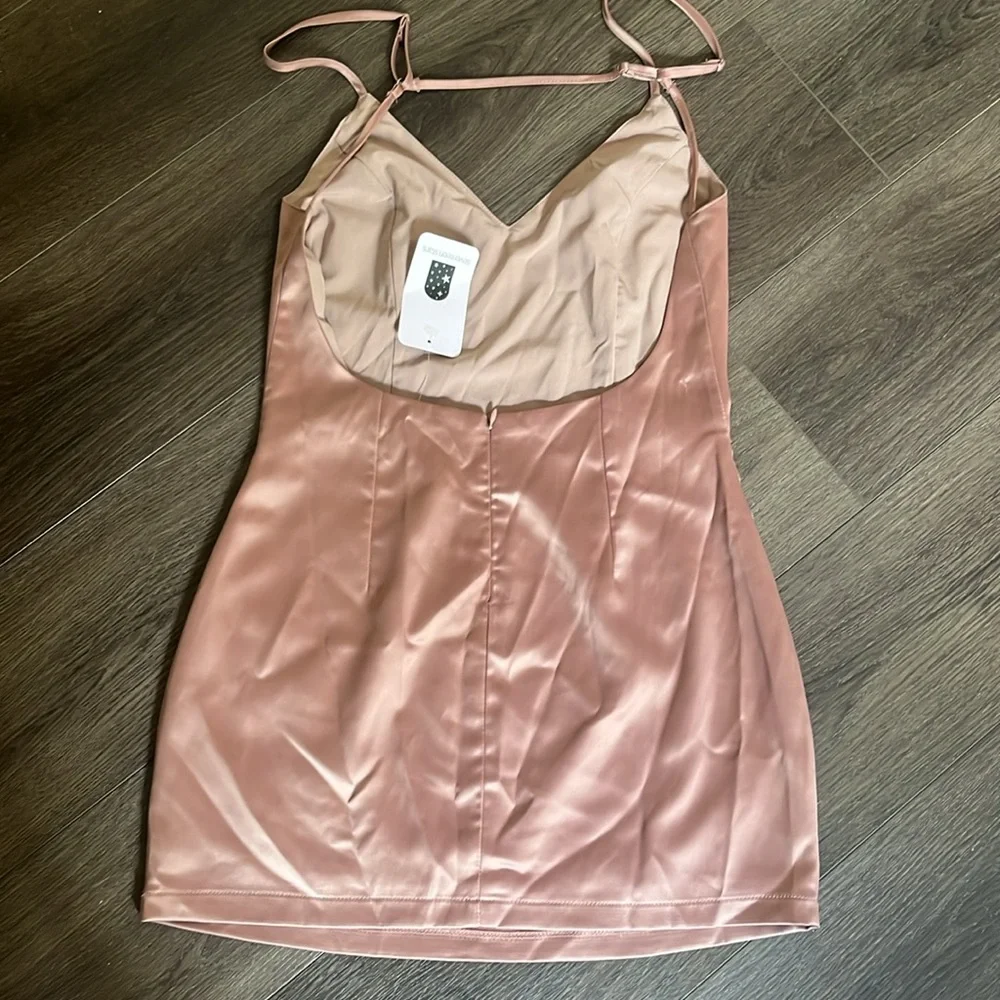 Dust pink mini dress - Picture 7 of 9